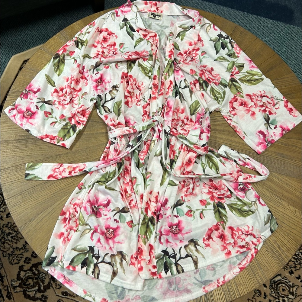 Open-Front Robe - Picture 4 of 14